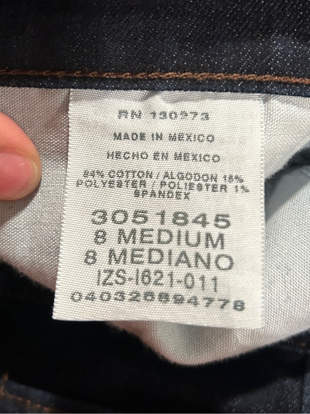 2 Woman’s Jeans, Dark Blue and Light Blue – Classic Straight Fit - Picture 4 of 6